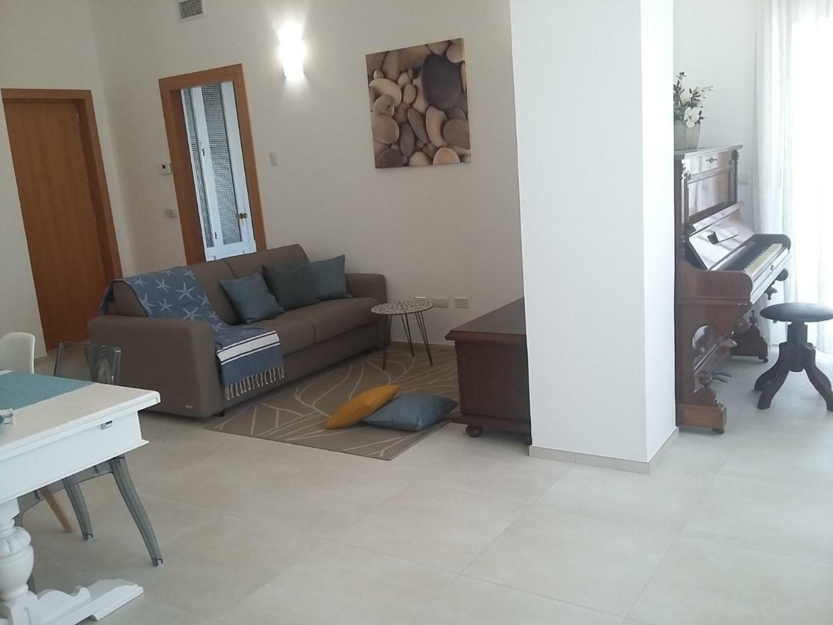 Appartamento Stefania Castro  Luaran gambar