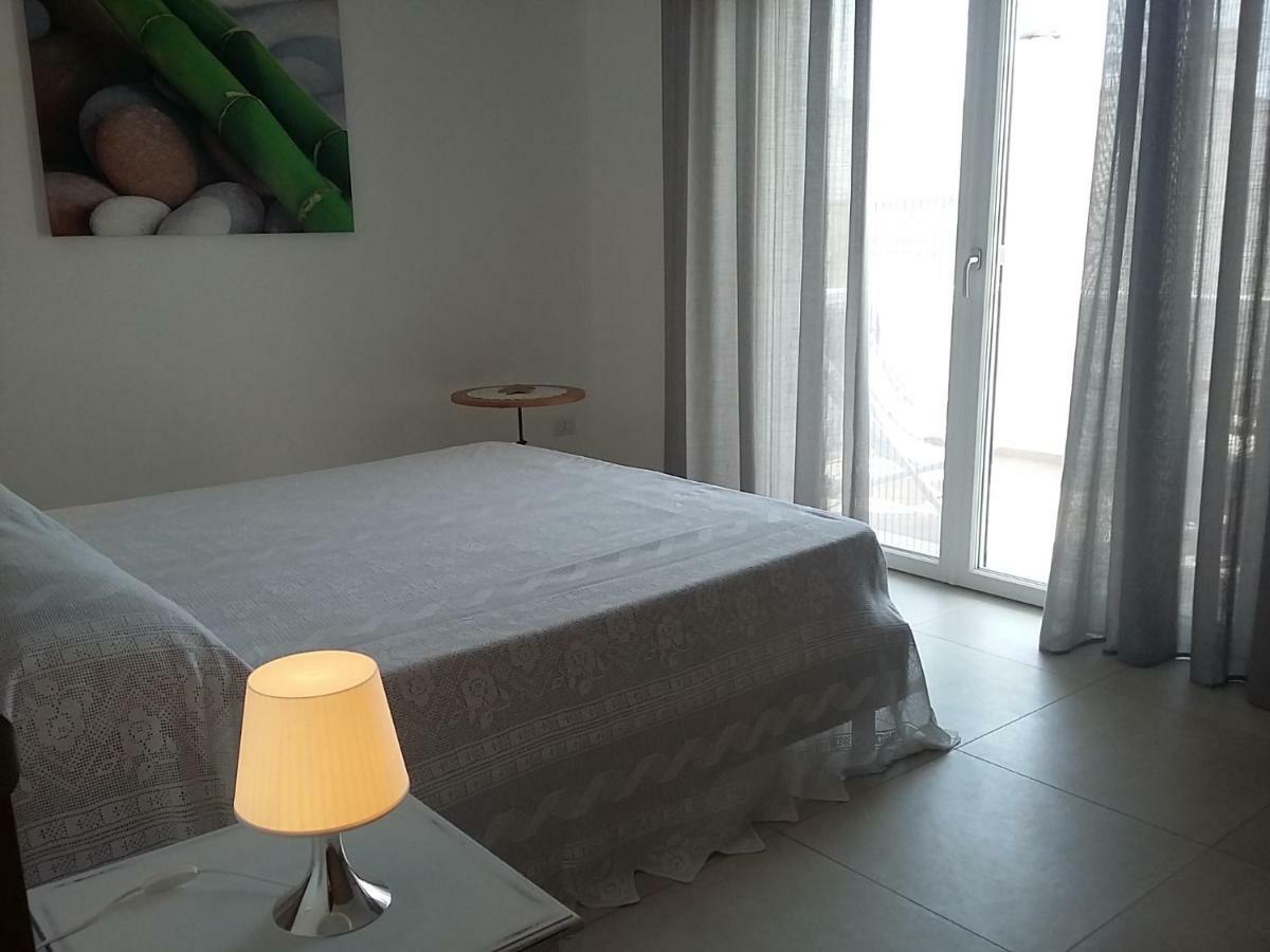 Appartamento Stefania Castro  Luaran gambar